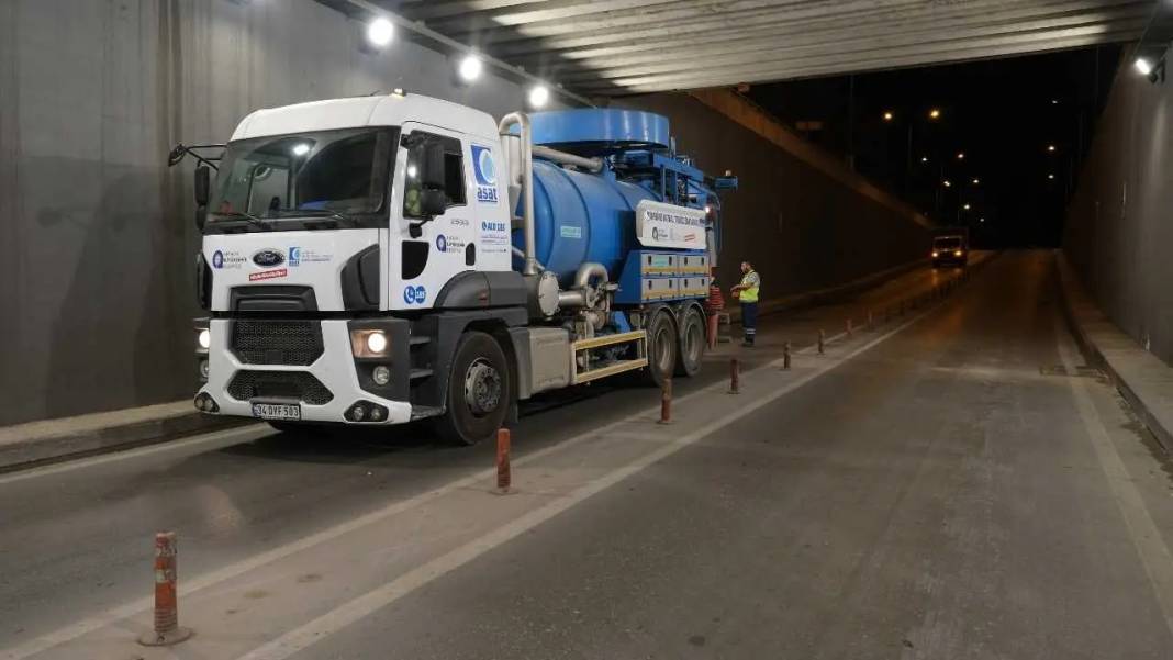 ASAT’tan Altgeçitlerde Gece Operasyonu! Kış Hazırlığı Başladı 5